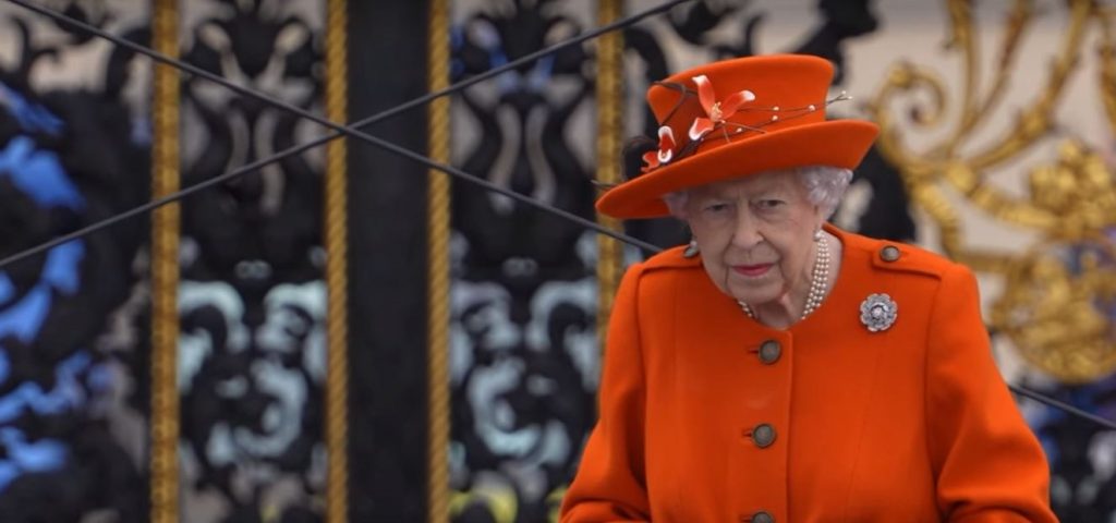 Reina Isabel II