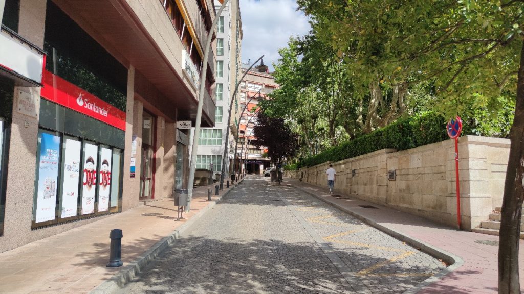 Calle Joaquín Xaquín Lorenzo Parque de San Lázaro