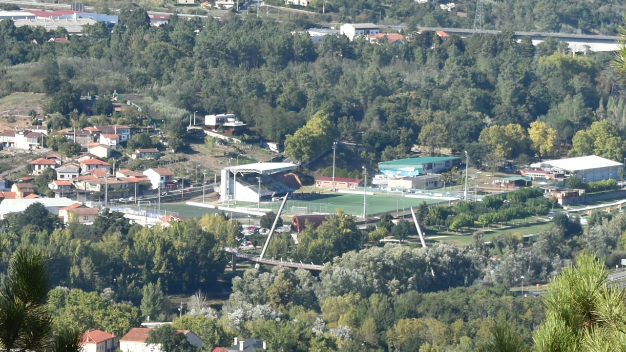 Campo de Oira