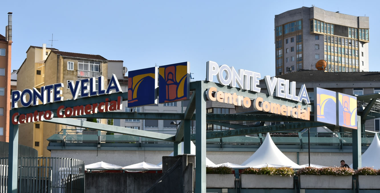 Ponte Vella Centro Comercial y Torre