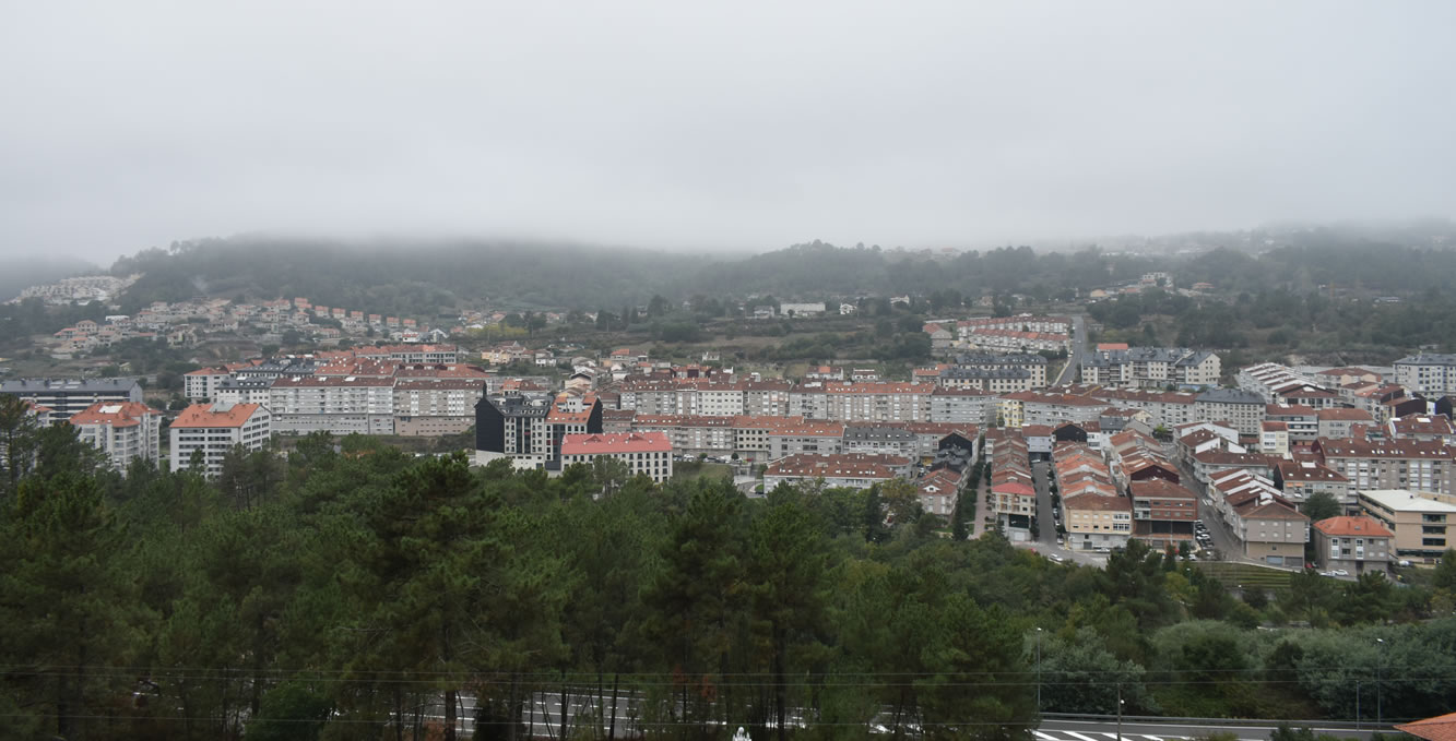 Vistas de A Valenzá