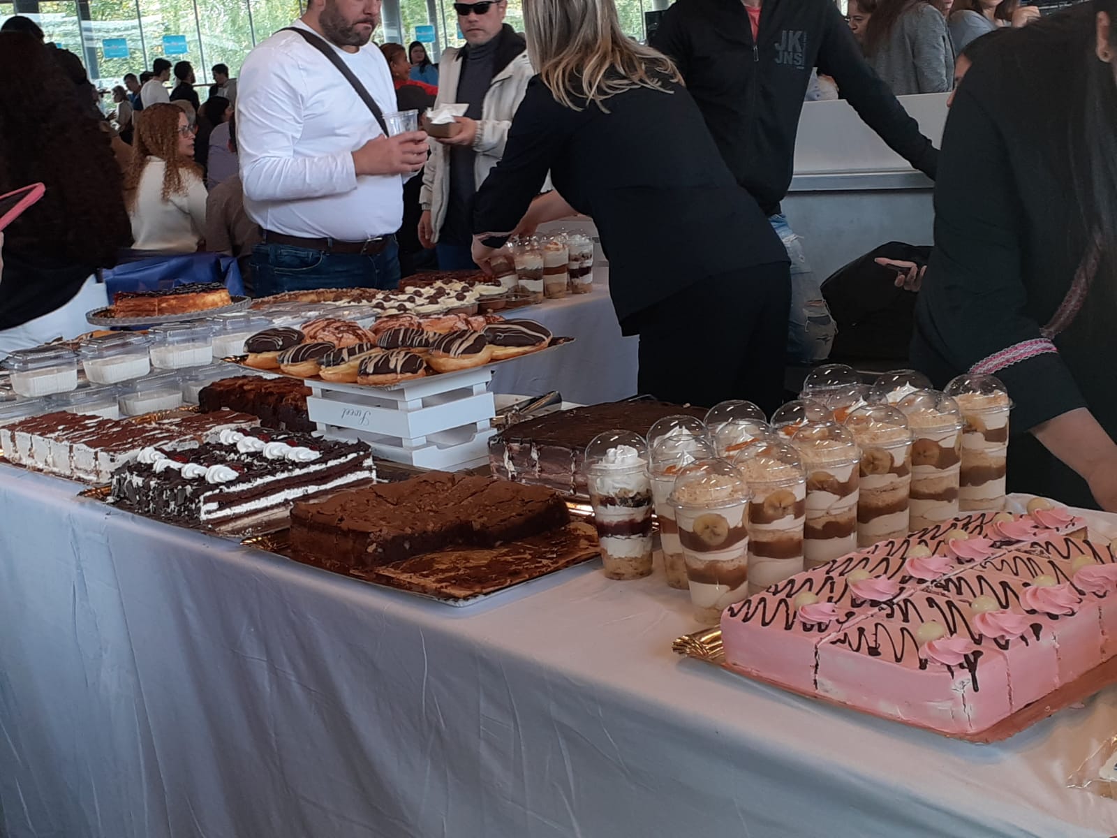Dulces típicos venezolanos Feria de la Chinita 2022 en Ourense