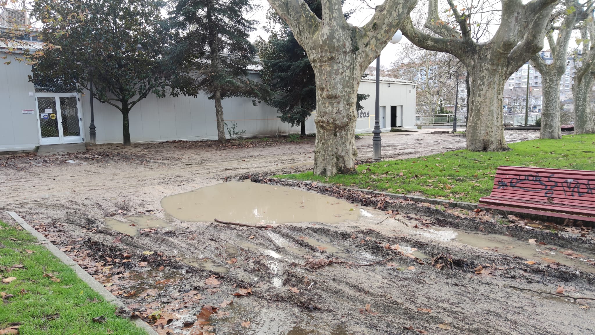 Alameda y barro