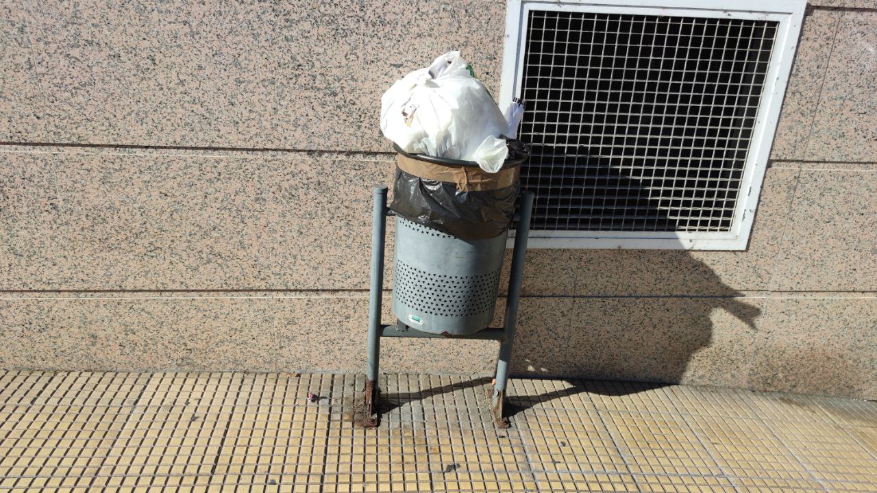 Denuncia papelera