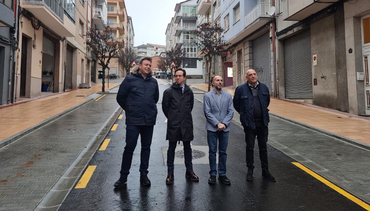 Obras a Carballeira