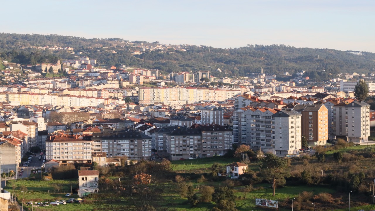 Panorámica de Ourense y el Couto
