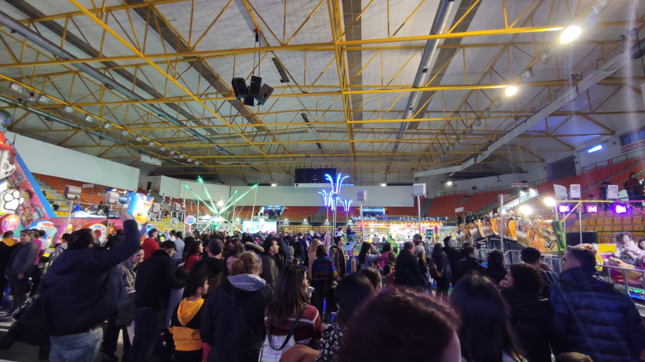 Público en Pazolandia