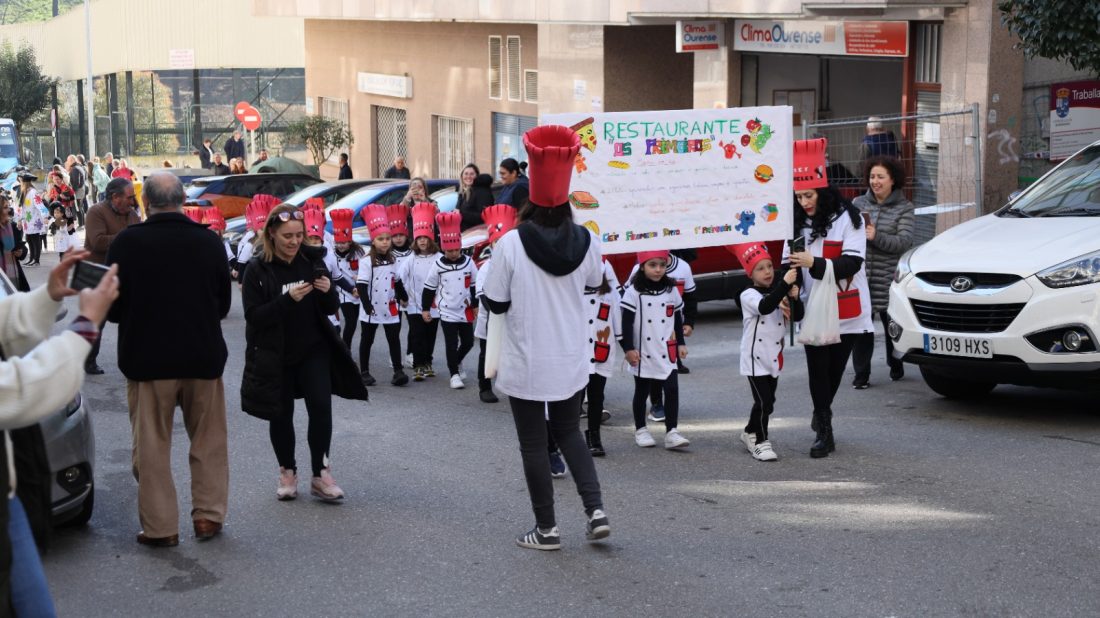 Desfile colegios Carnaval de Barbadás