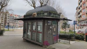 Silla en Kiosko Concello