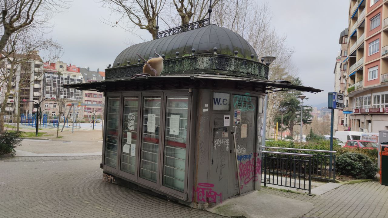 Silla en Kiosko Concello