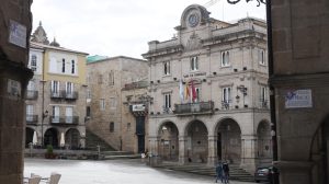 Concello de Ourense y Plaza Mayor