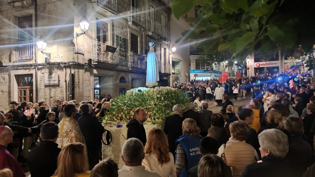 Fátima en procesión