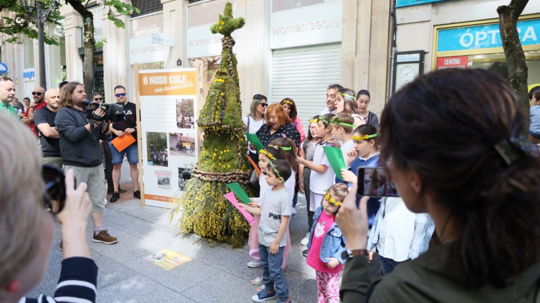 Festa Dos Maios en Ourense