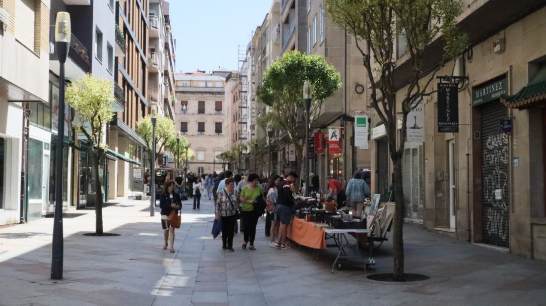 Mercado de antigüedades de Ourense