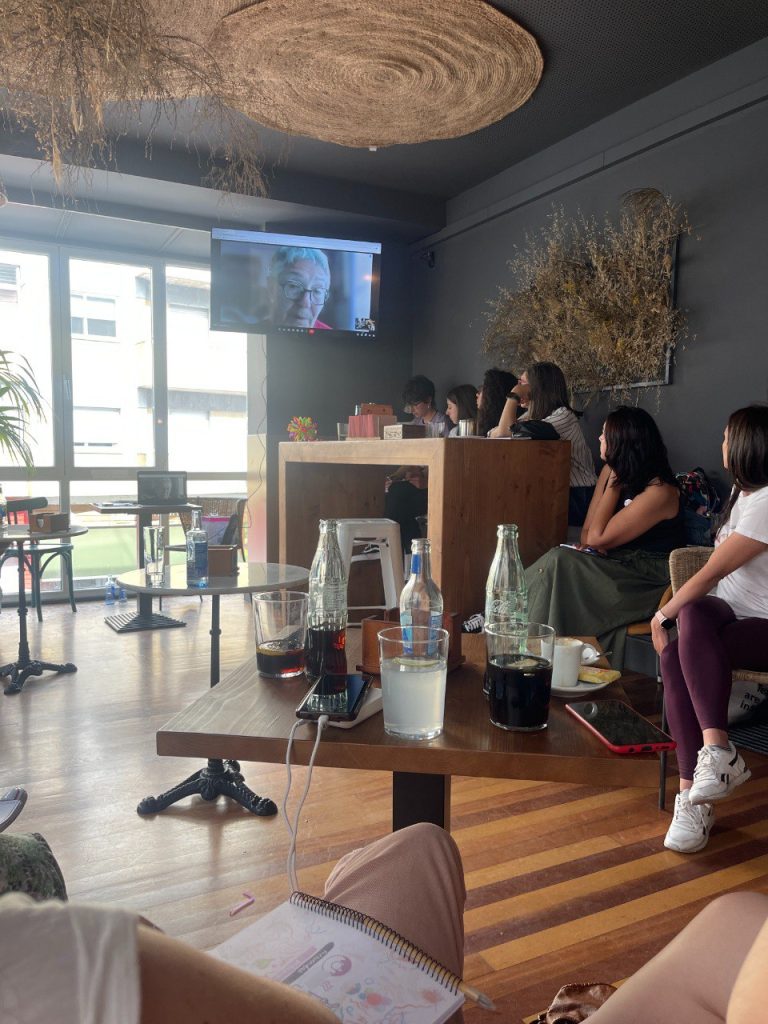 Nélida Zaitegui participó por videoconferencia