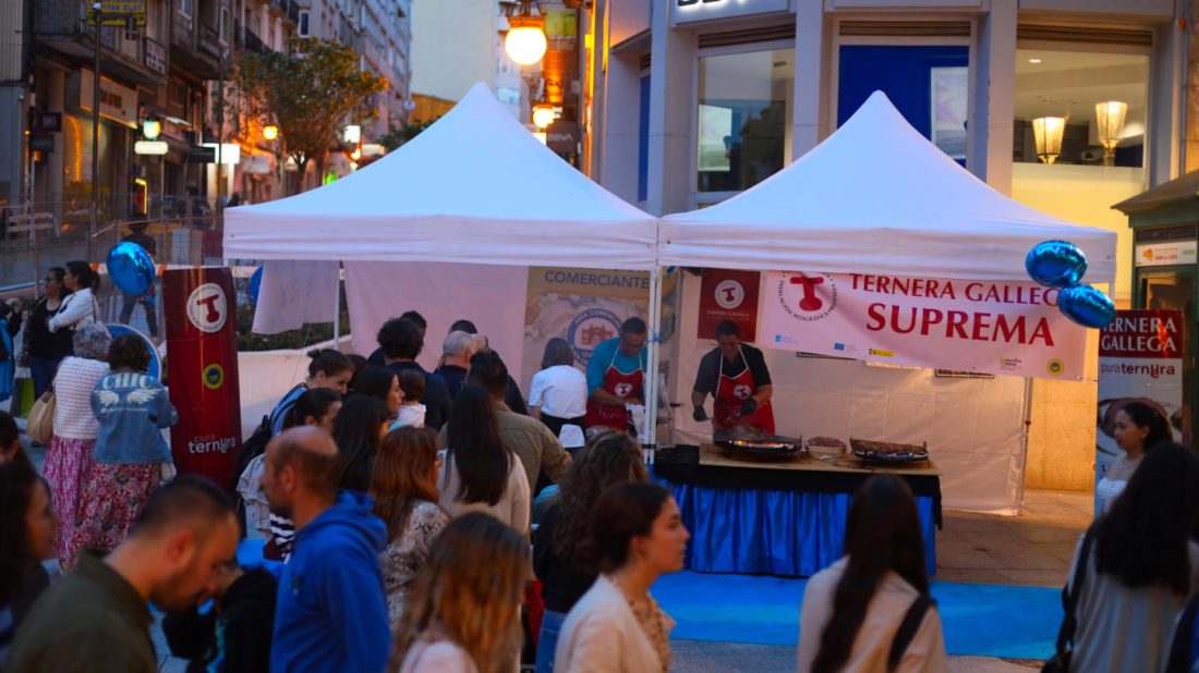 Shopping Night con stand de Ternera Gallega