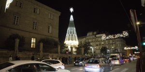 Árbol de Navidad en la Alameda de Ourense