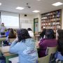 Aula con alumnos en colegio