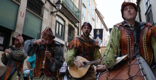 Músicos en Mercado Medieval y fiestas de Ourense