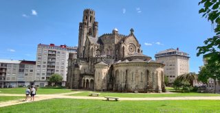 Iglesia de La Veracruz en O Carballiño