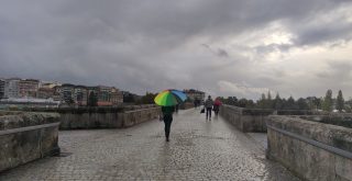 Frío y lluvía en Ourense nublado nubes invierno tiempo