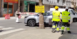 Trabajadores en la avenida de Portugal