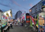 Feriantes y atracciones en fiestas de A Valenzá