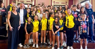 Club Ximnasia Pavillón de Ourense y Club Ximnasia Burgas