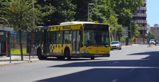 Autobús urbano de Ourense en el Posío